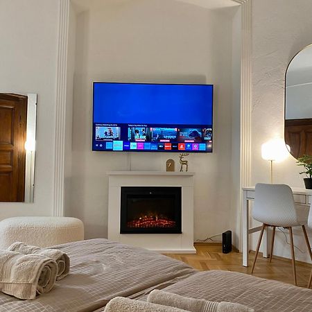 Romantic City Centre Flat - Alexandra Apartment Budapest Luaran gambar